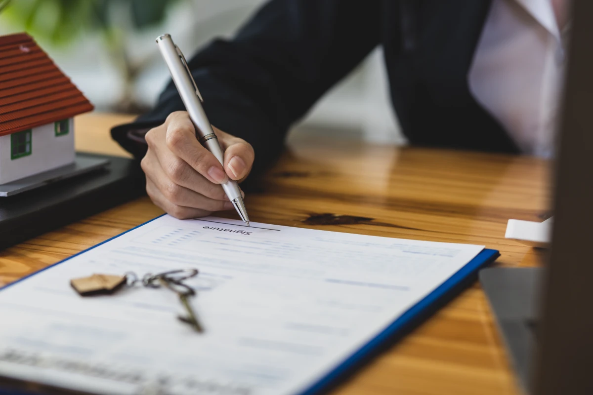 La loi Elan et ses implications pour les propriétaires : analyse approfondie
